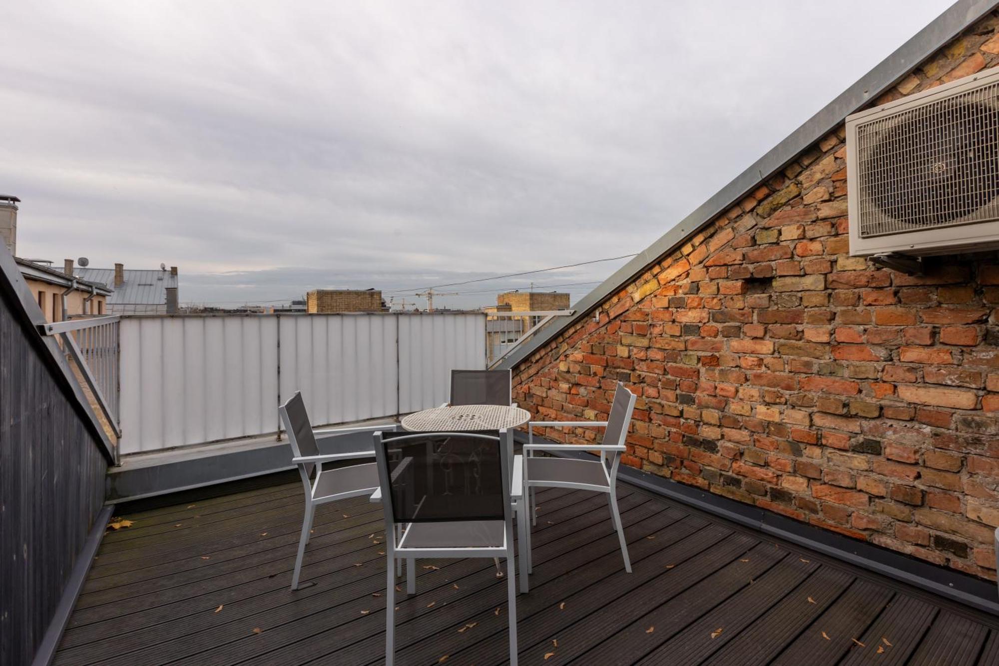 Penthouse Apartment With Terrace Rīga Exterior foto