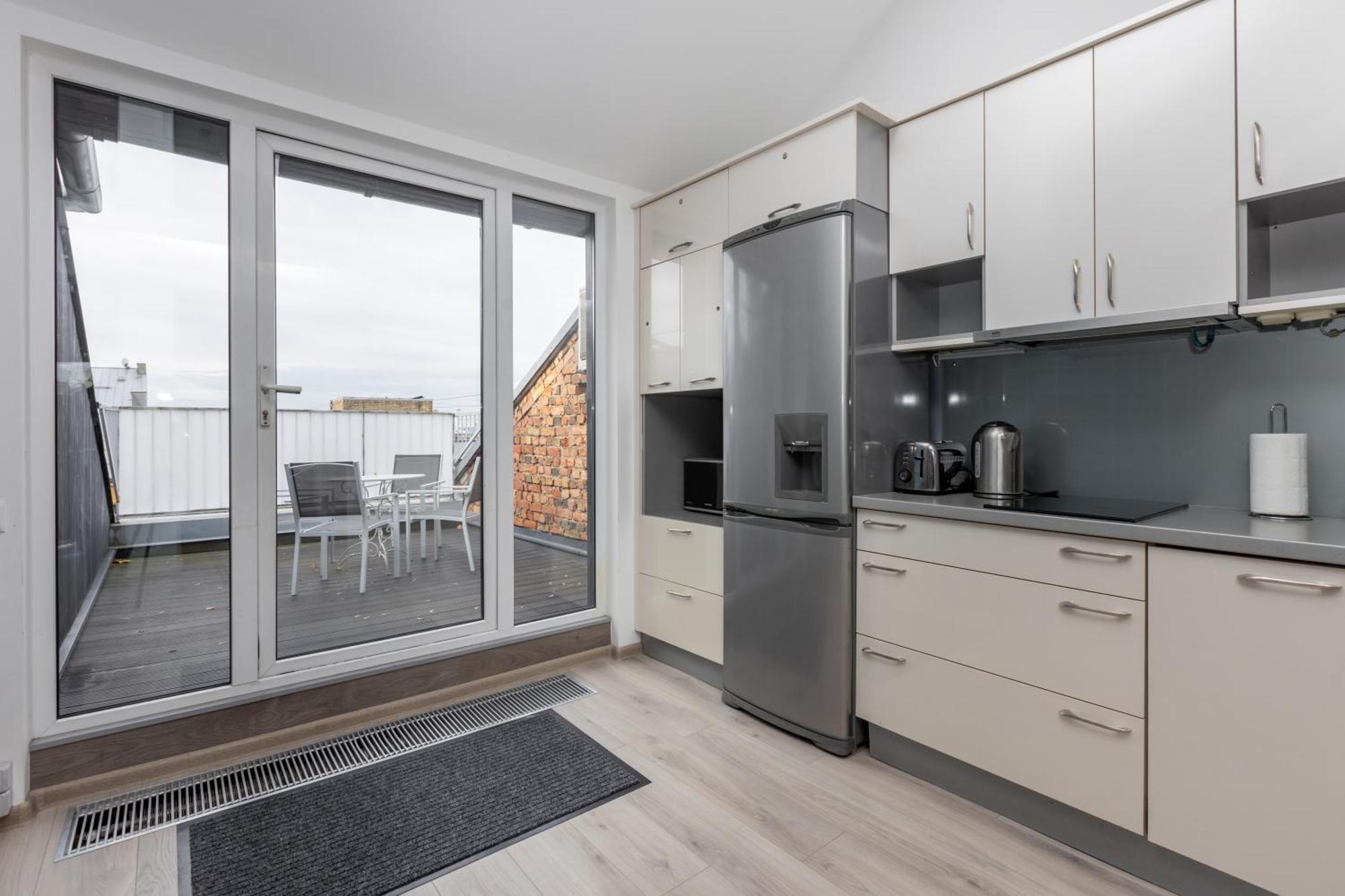 Penthouse Apartment With Terrace Rīga Exterior foto